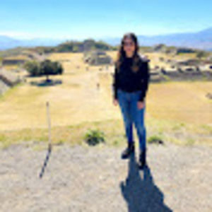 Meet your Posher, Hellen